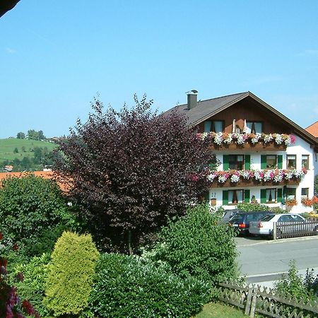 Gaestehaus Alpina Bad Kohlgrub Exterior photo